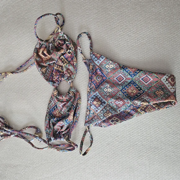 Colorful Geometric Bikini Set - Picture 1 of 1